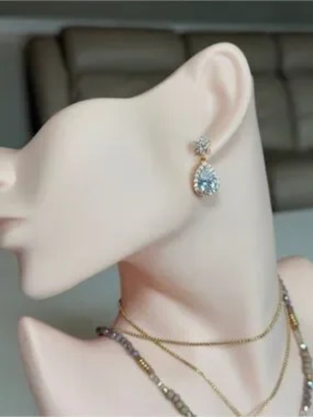 Gold Teardrop Cubic Zirconia Drop Earrings - Elegant Sparkle